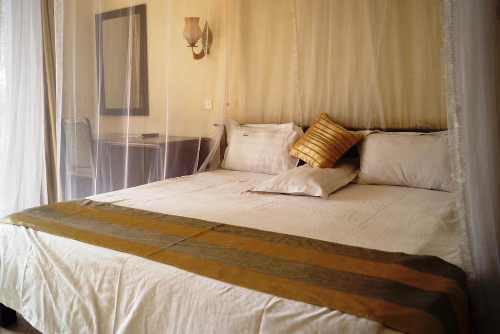 Tristar Hotel Kampala Exterior photo