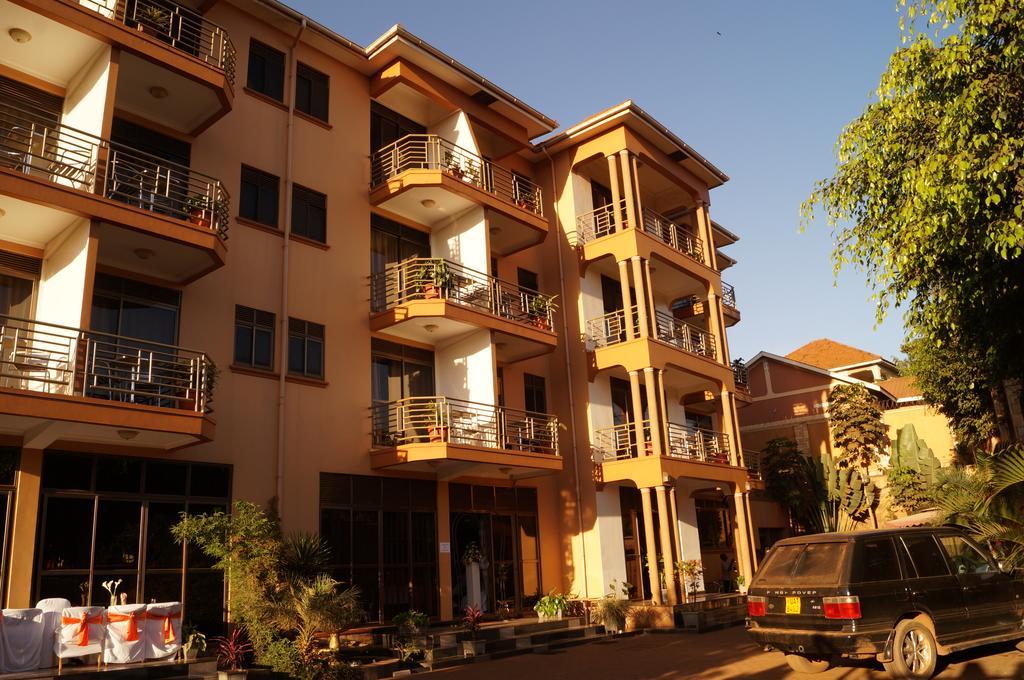Tristar Hotel Kampala Exterior photo